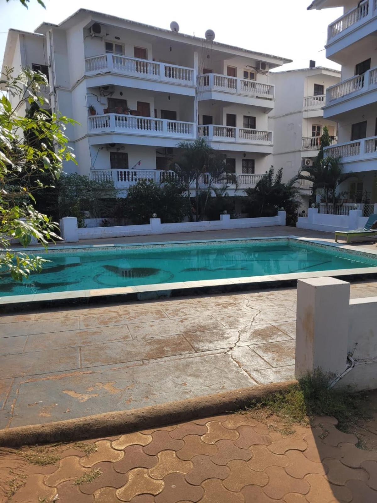 Comfortable 1Bhk Resort Aptmt With Pool At Candolim For 4 Ppl Sinquerim Eksteriør bilde